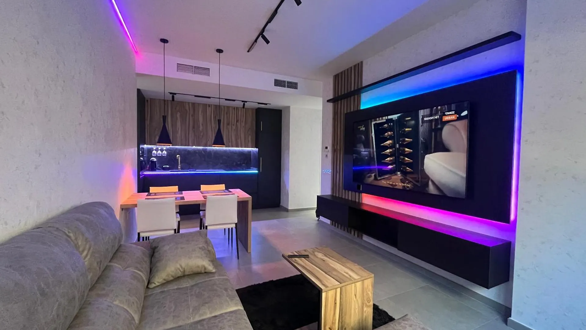 Lujo En El Centro Con Parking Privado 1 Apartment Adra